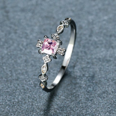 Blue Diamond Inlaid Ring in European American Style