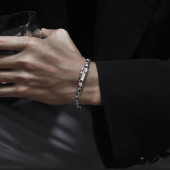 S925 Pure Silver Interlocking Retro Bolt Bracelet