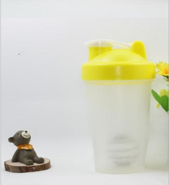 Customizable Shaker Bottle for Protein and Smoothies